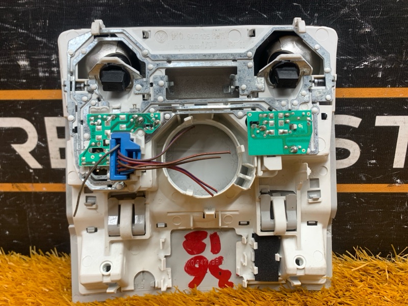 плафон освещения, 1960 рублей, Красноярск