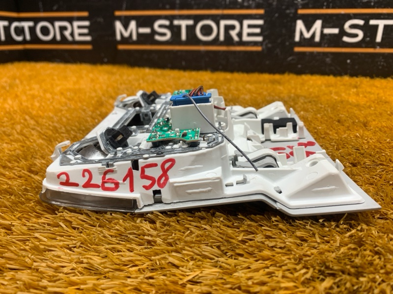 плафон освещения, 1960 рублей, Красноярск