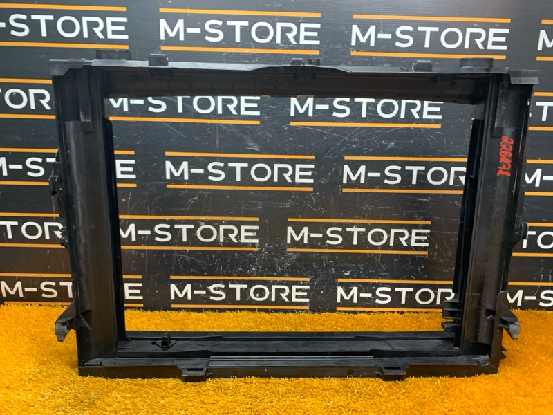 рамка радиатора, 1900 рублей, Красноярск