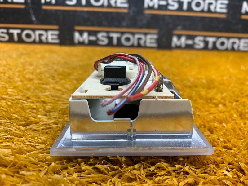 плафон освещения, 300 рублей, Красноярск