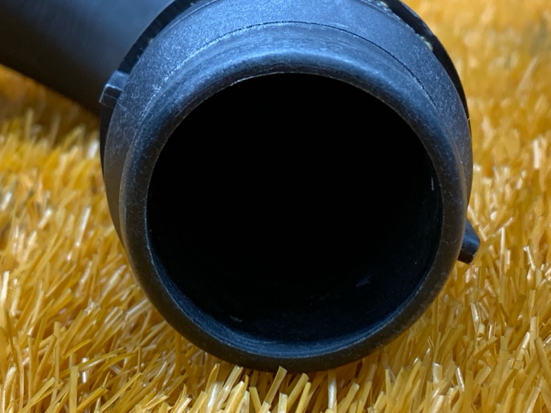 Патрубок системы охлаждения, 900 рублей, Красноярск