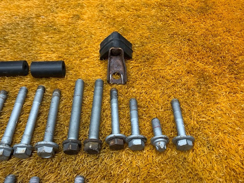 Болты и гайки задней подвески, 730 рублей, Красноярск