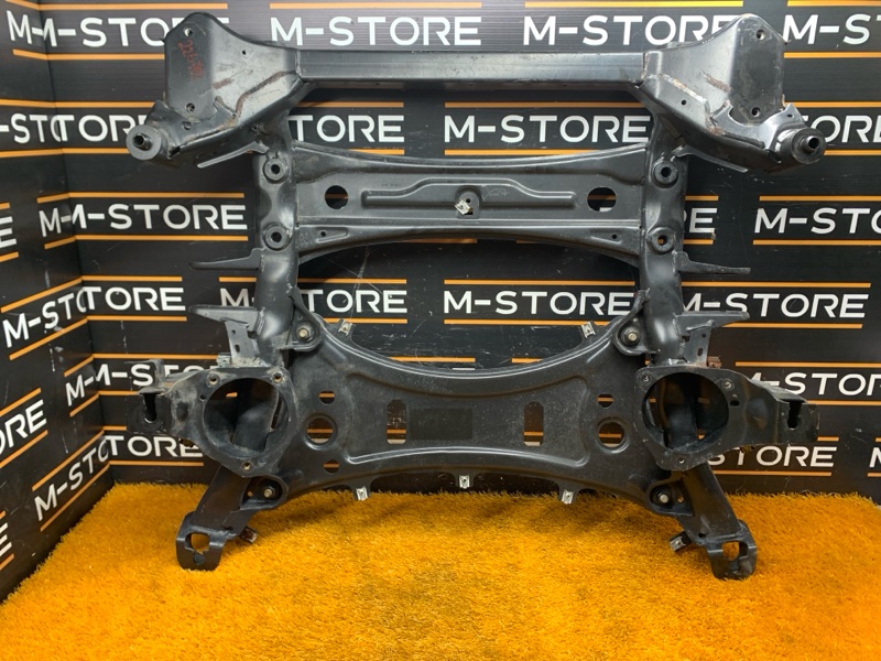 Балка поперечная (подрамник), 10200 рублей, Красноярск