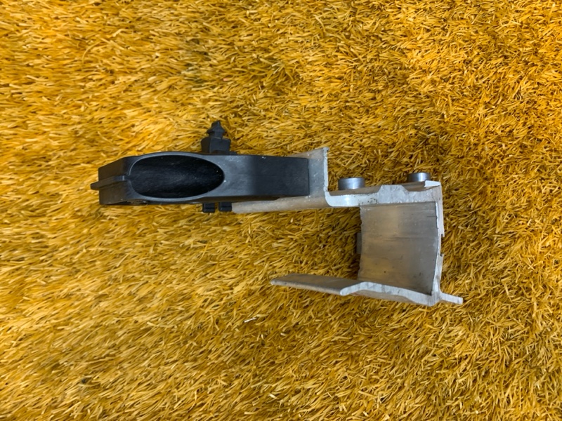 Кронштейн радиатора, 500 рублей, Красноярск