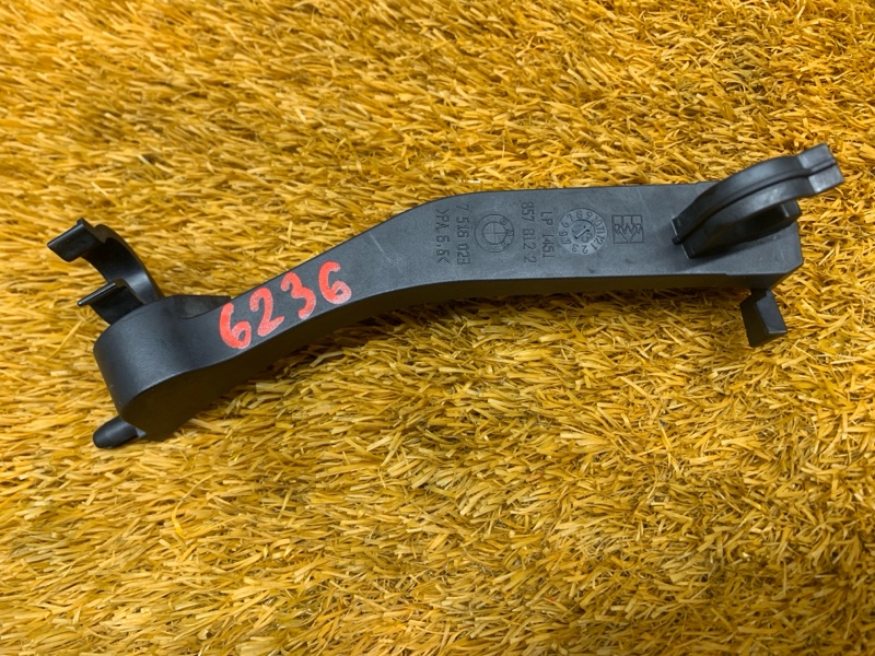 кронштейн, 410 рублей, Красноярск