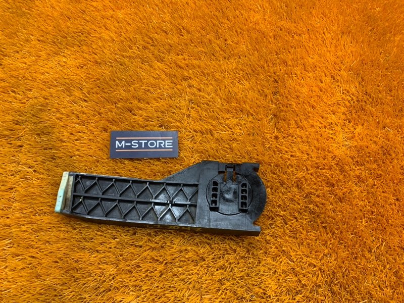 Кронштейн радиатора, 1130 рублей, Красноярск