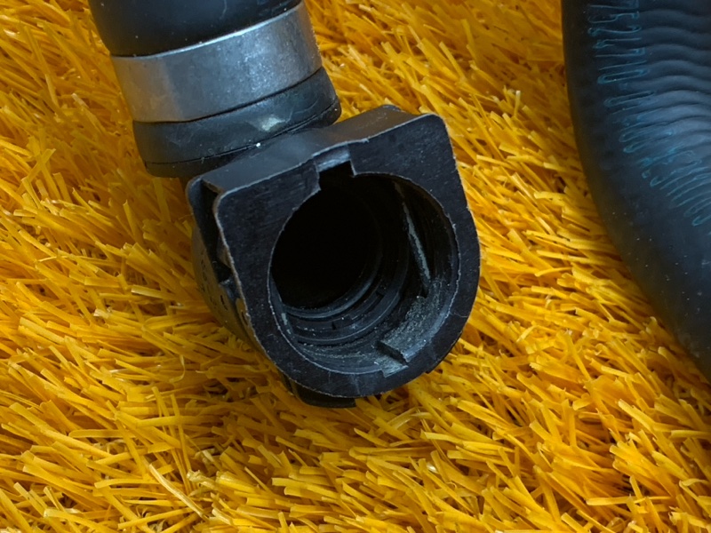 Патрубок системы охлаждения, 300 рублей, Красноярск