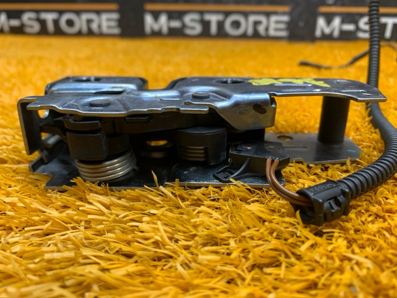 замок капота, 1960 рублей, Красноярск