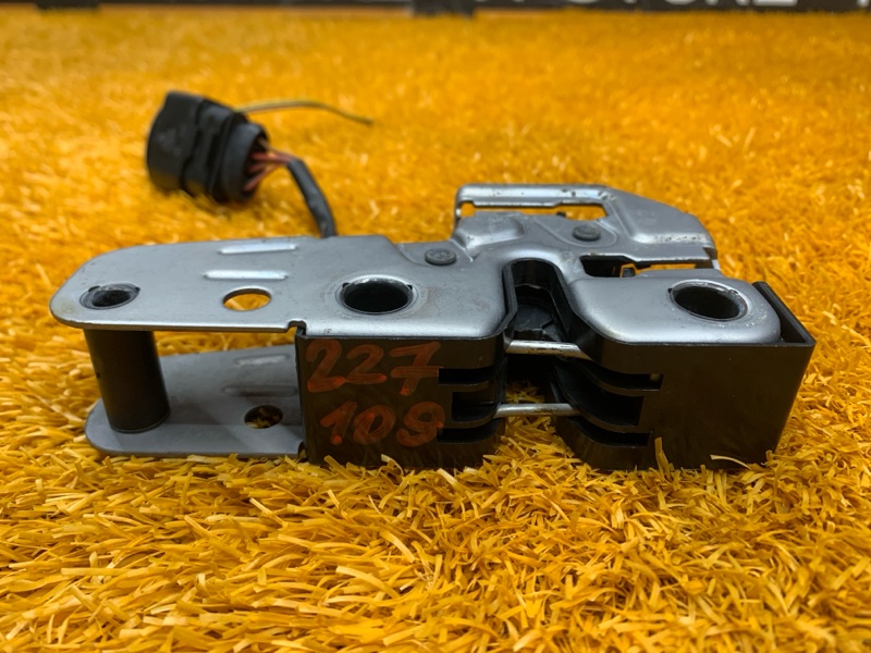 замок капота, 2300 рублей, Красноярск