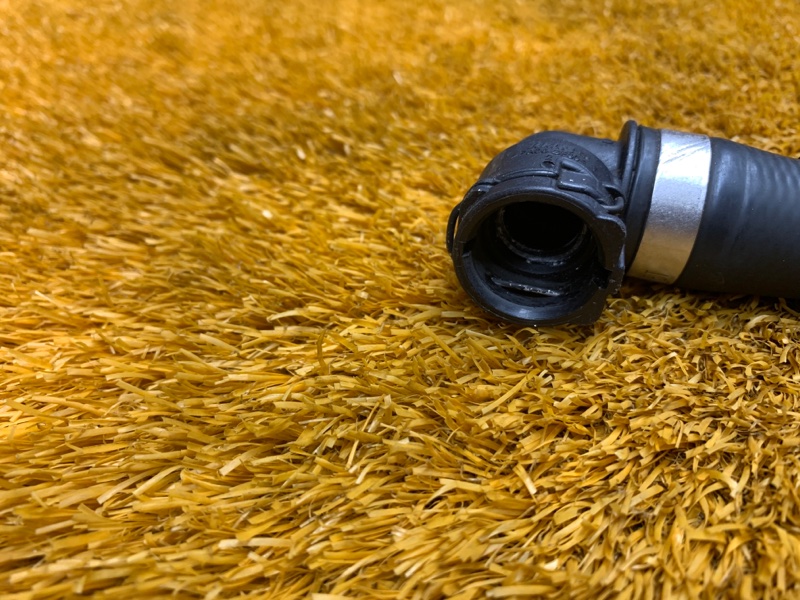 Патрубок системы охлаждения, 1560 рублей, Красноярск