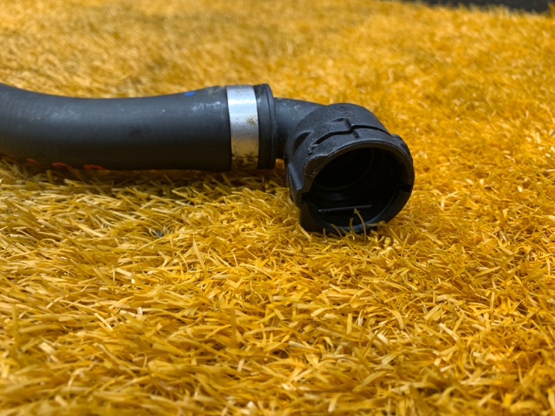 Патрубок системы охлаждения, 1560 рублей, Красноярск