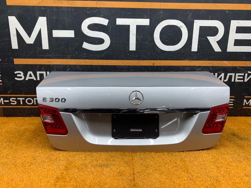 крышка багажника, 14000 рублей, Красноярск