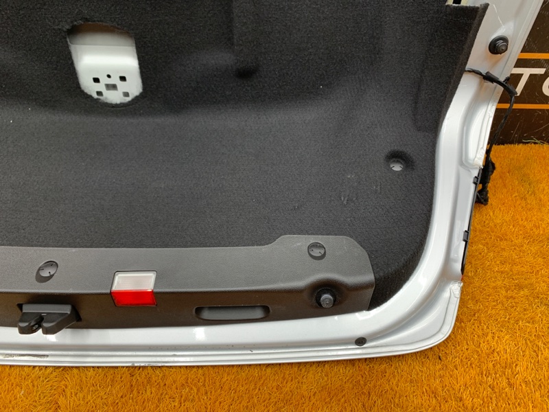 крышка багажника, 14000 рублей, Красноярск