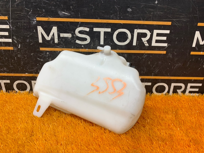 Бачок омывателя фар, 290 рублей, Красноярск