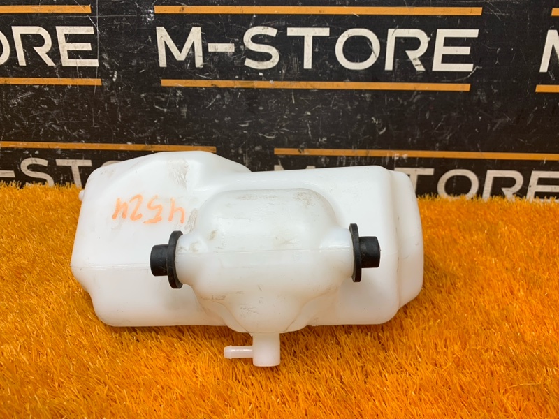 Бачок омывателя фар, 290 рублей, Красноярск