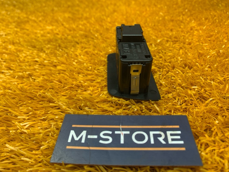 кнопка закрывания багажника, 1240 рублей, Красноярск