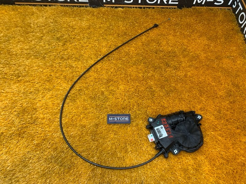 Доводчик крышки багажника, 3680 рублей, Красноярск