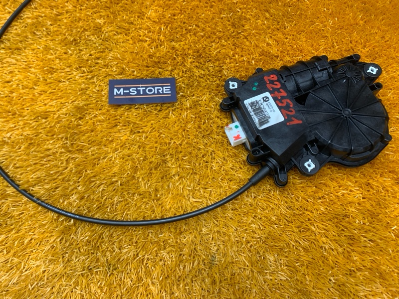 Доводчик крышки багажника, 3680 рублей, Красноярск