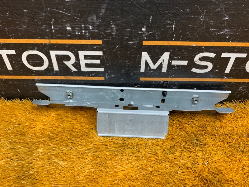 Кронштейн ручки открывания багажника, 300 рублей, Красноярск