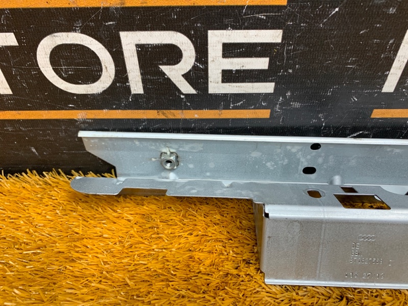 Кронштейн ручки открывания багажника, 300 рублей, Красноярск