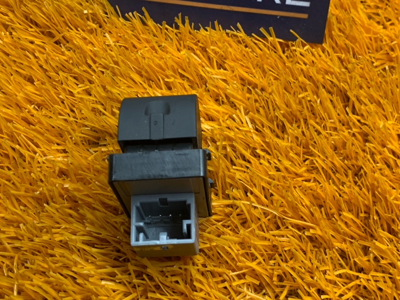 кнопка стеклоподъемника, 300 рублей, Красноярск