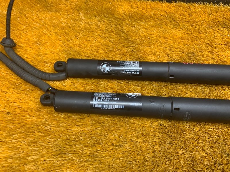 амортизатор багажника, 22100 рублей, Красноярск