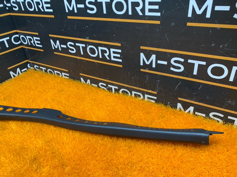 Накладка на порог салона, 240 рублей, Красноярск