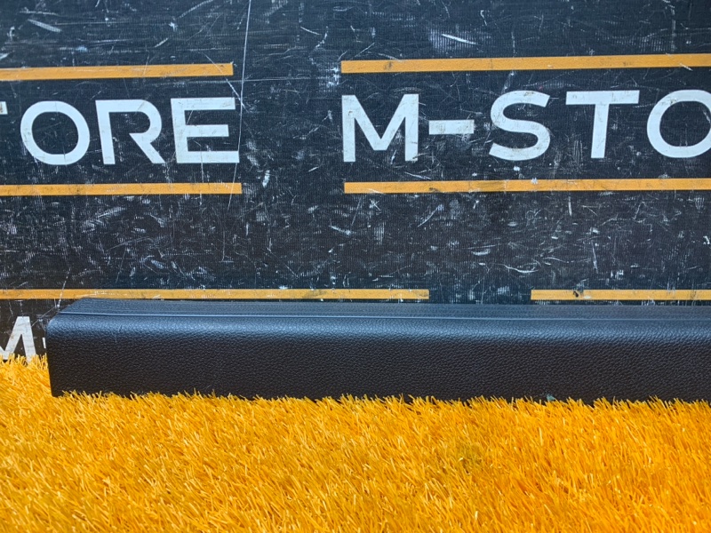 Накладка на порог салона, 250 рублей, Красноярск