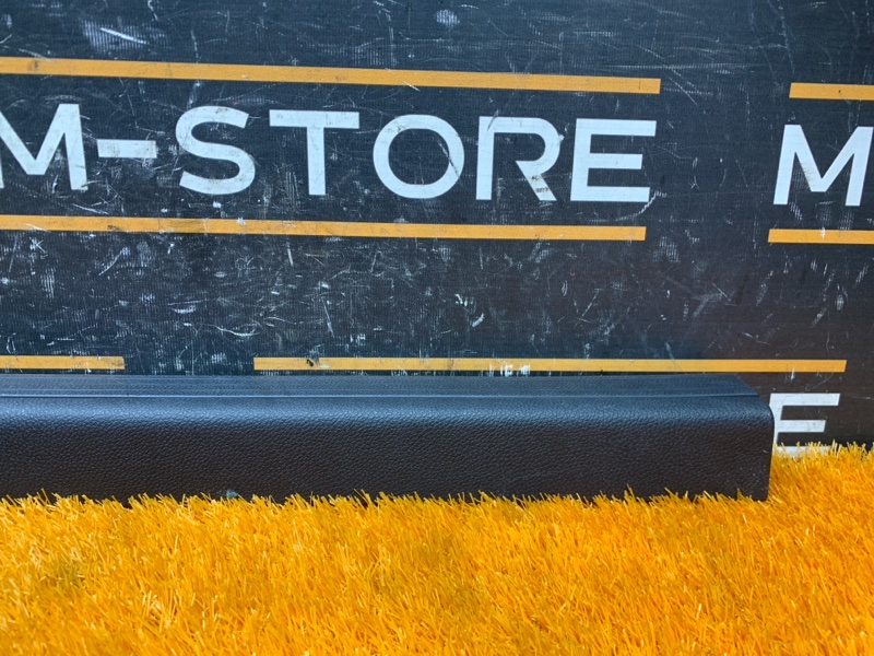 Накладка на порог салона, 250 рублей, Красноярск