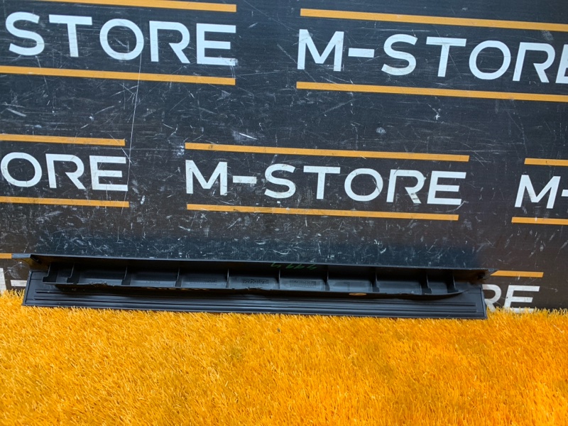 Накладка на порог салона, 250 рублей, Красноярск