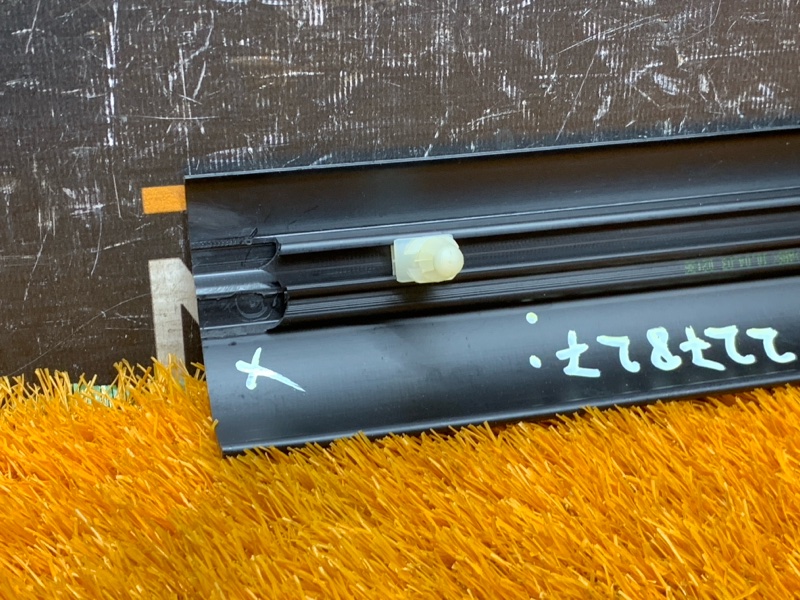 Накладка на порог салона, 200 рублей, Красноярск