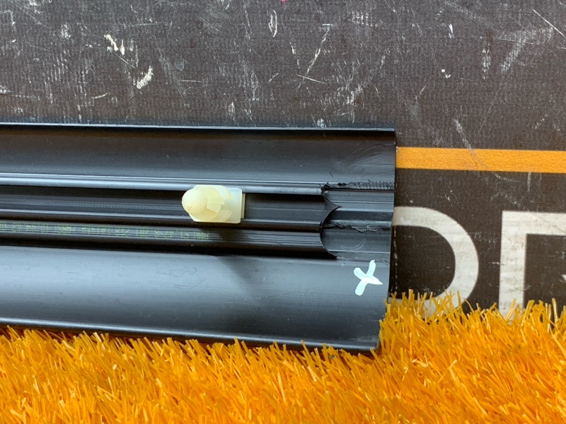 Накладка на порог салона, 200 рублей, Красноярск