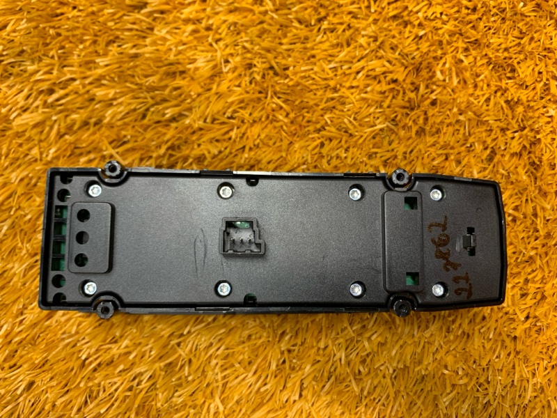 Блок управления стеклоподъемниками, 1700 рублей, Красноярск