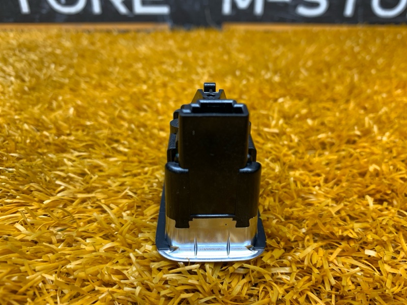 кнопка стеклоподъемника, 300 рублей, Красноярск