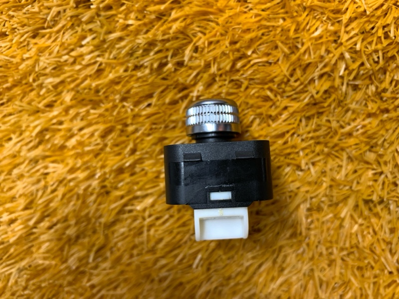 Кнопка регулировки зеркал, 800 рублей, Красноярск