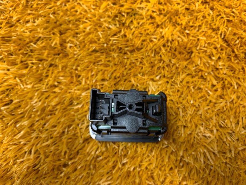 кнопка стеклоподъемника, 300 рублей, Красноярск