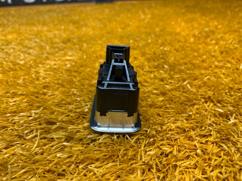 кнопка стеклоподъемника, 300 рублей, Красноярск