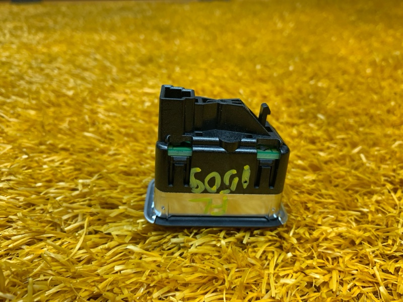 кнопка стеклоподъемника, 300 рублей, Красноярск