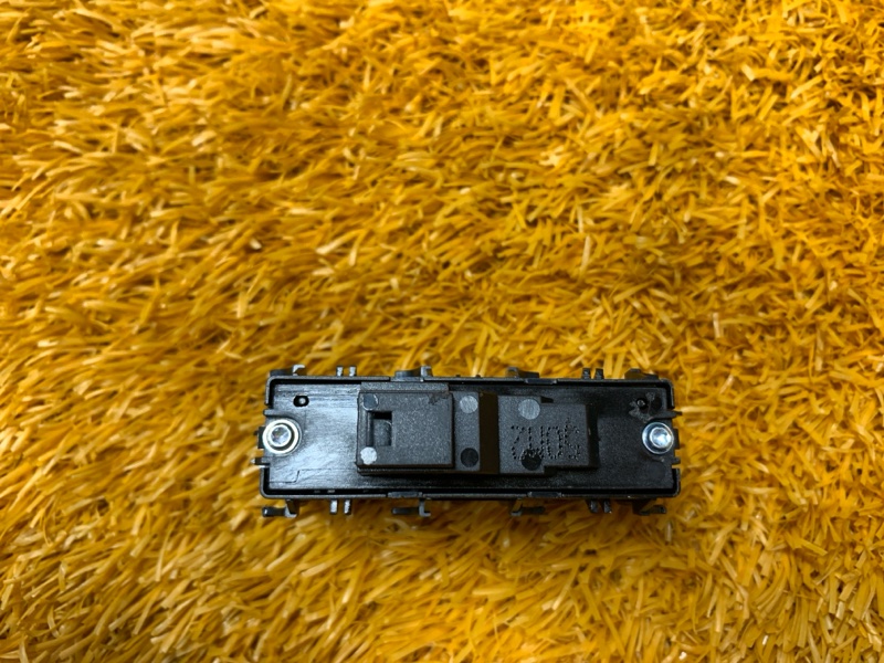 Кнопка центрального замка, 300 рублей, Красноярск