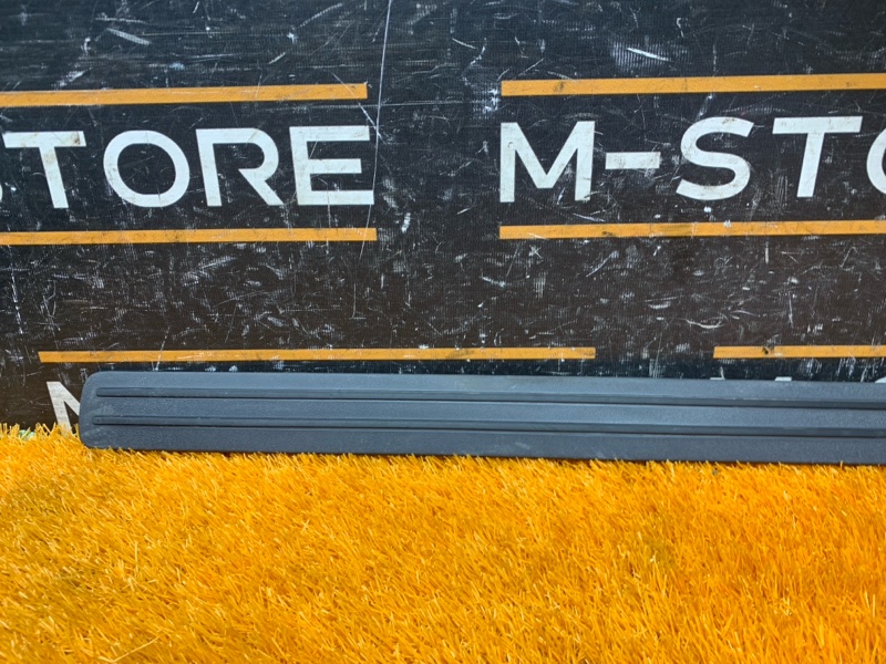 Накладка на порог салона, 330 рублей, Красноярск