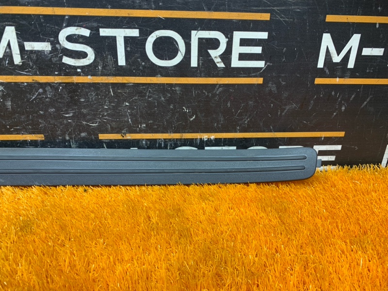 Накладка на порог салона, 330 рублей, Красноярск