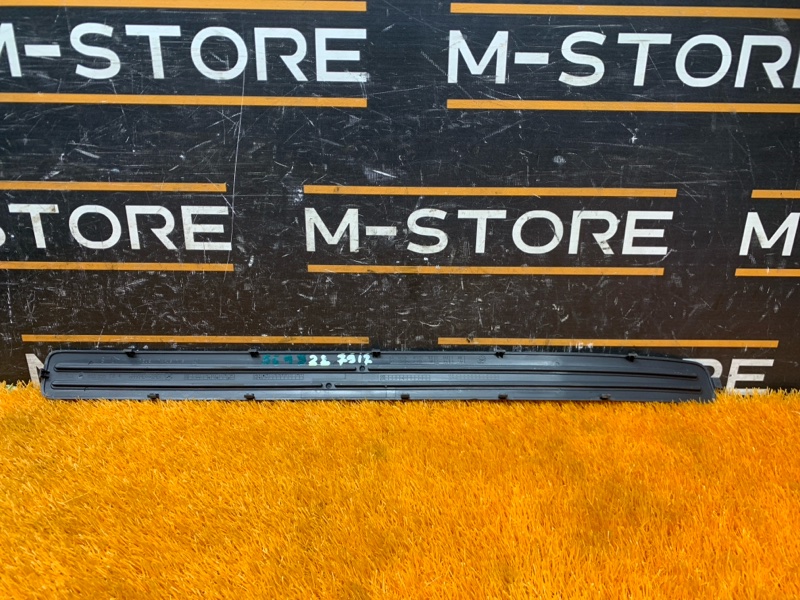 Накладка на порог салона, 330 рублей, Красноярск