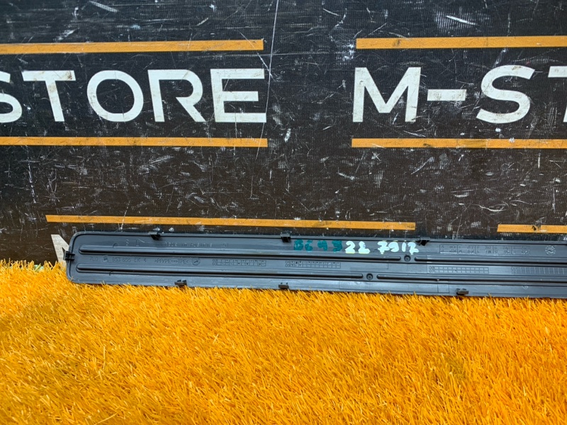 Накладка на порог салона, 330 рублей, Красноярск