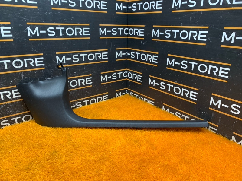 Накладка на порог салона, 380 рублей, Красноярск