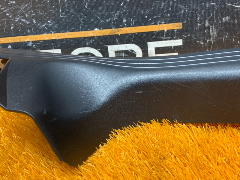 Накладка на порог салона, 240 рублей, Красноярск