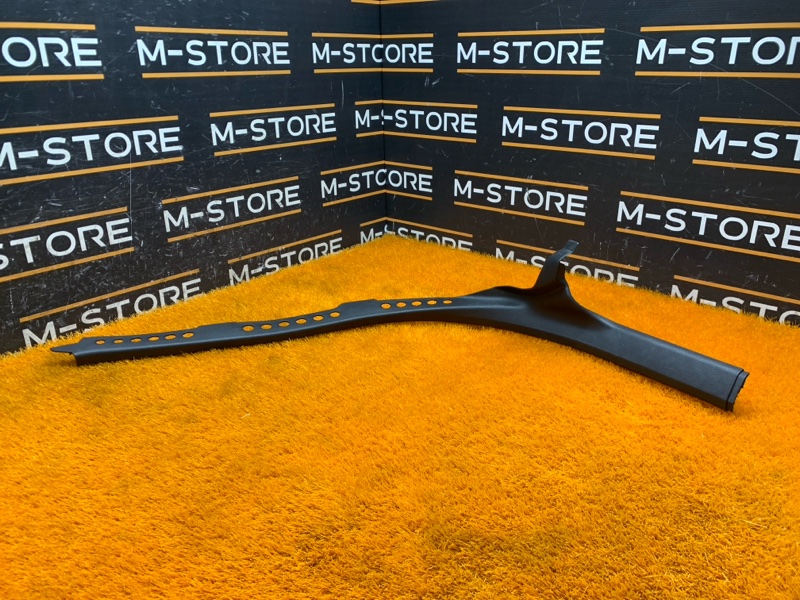 Накладка на порог салона, 240 рублей, Красноярск