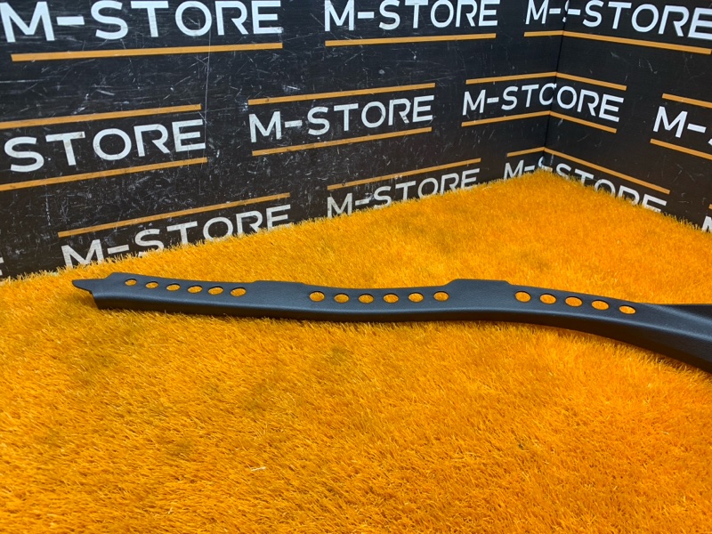 Накладка на порог салона, 240 рублей, Красноярск