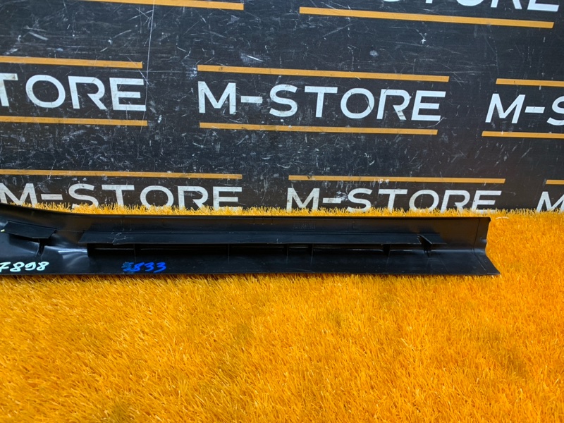 Накладка на порог салона, 330 рублей, Красноярск