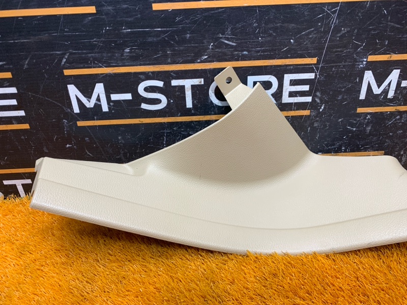 Накладка на порог салона, 380 рублей, Красноярск