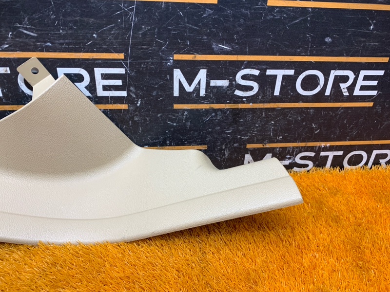 Накладка на порог салона, 380 рублей, Красноярск